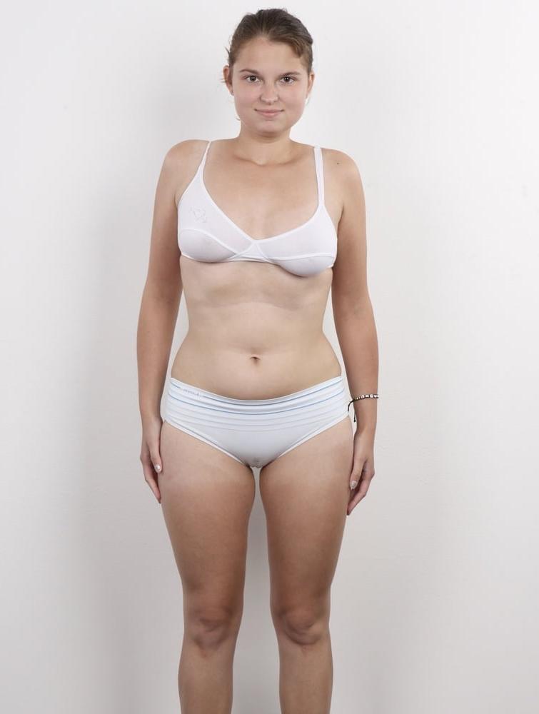 25P 720 - casting girls amateur with panties and bra