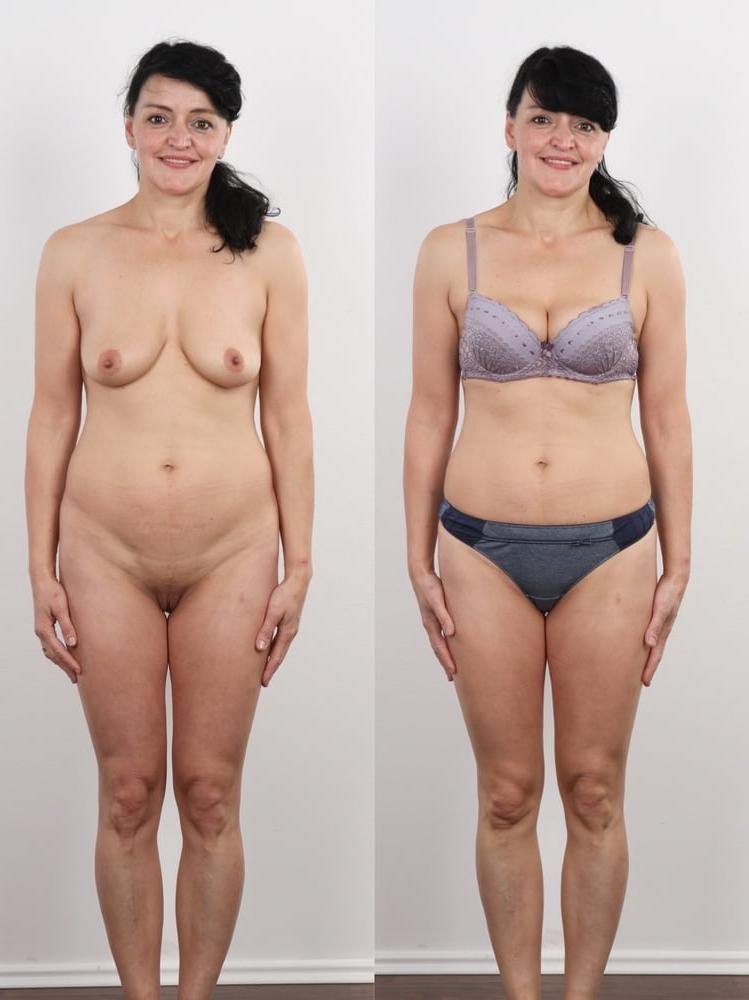 16P 725 - casting girls amateur with panties bra and than naked