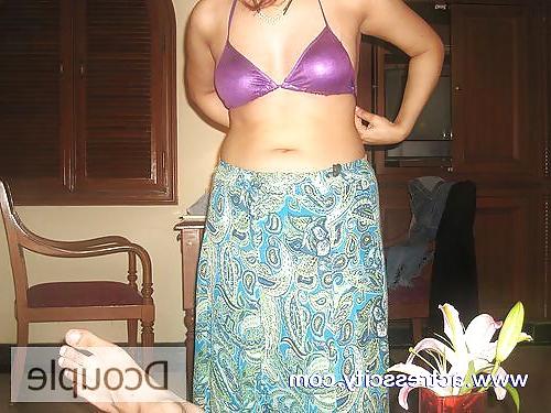 13P INDIAN BIG MELONS-SUPPORTED BY BRA