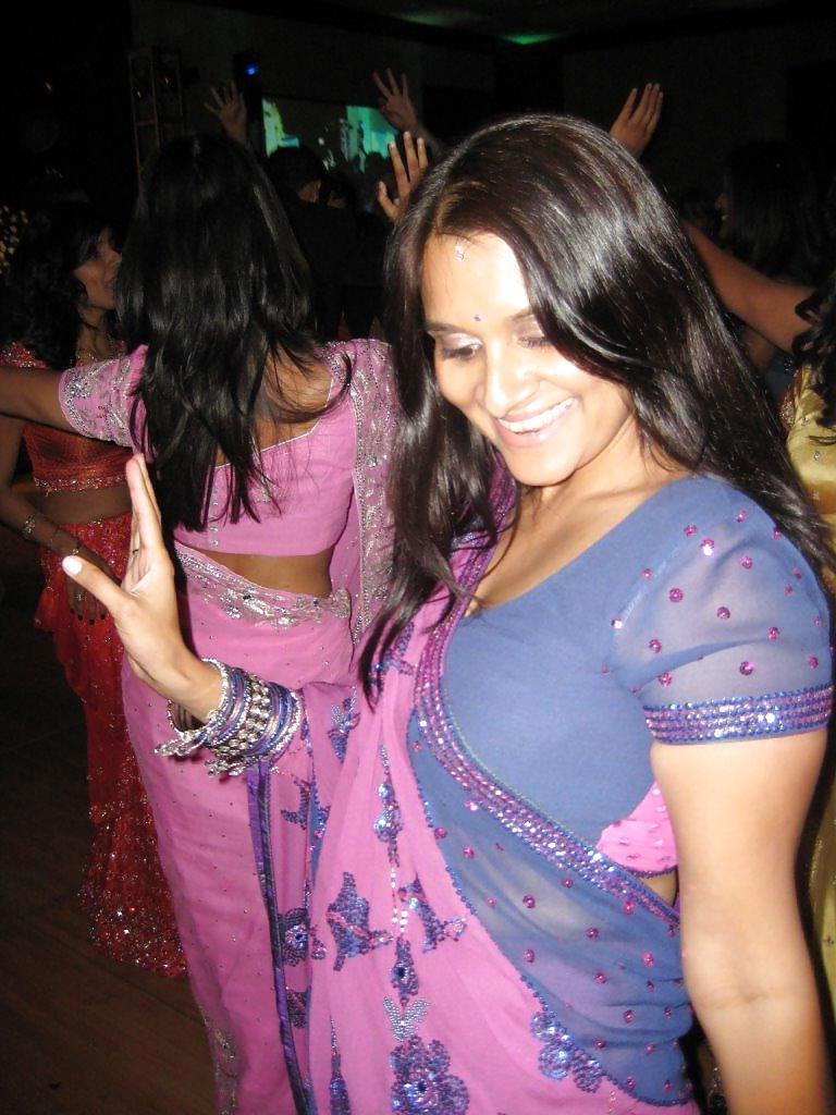 13P INDIAN BIG MELONS-SUPPORTED BY BRA
