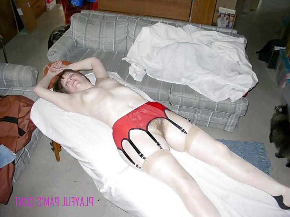 25P Playful Pam's Cunt