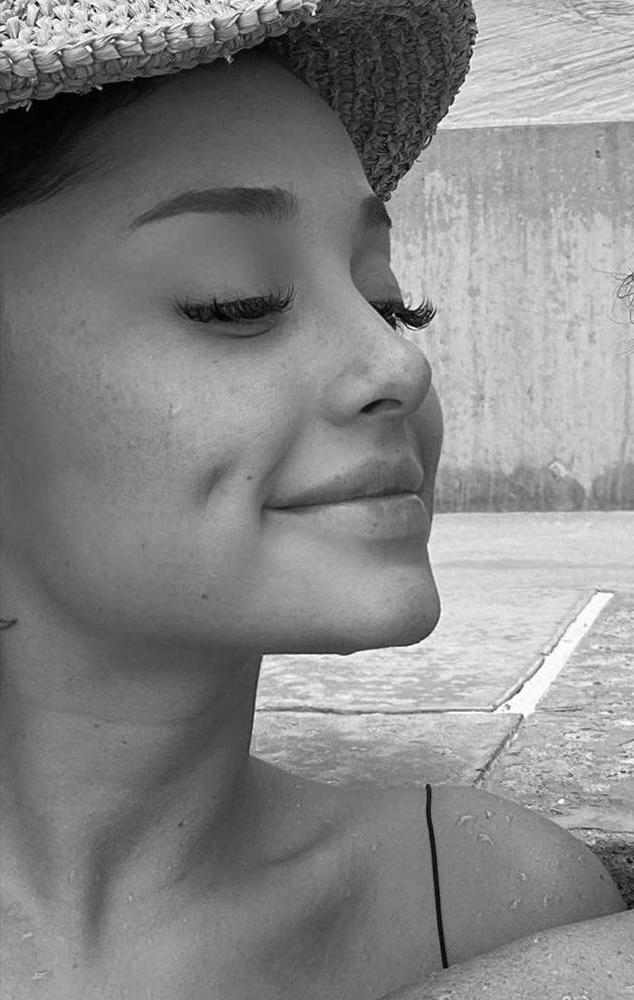 25P Ariana Grande The Real Face Of Queen Ari #2