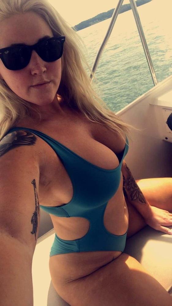25P Thick blonde