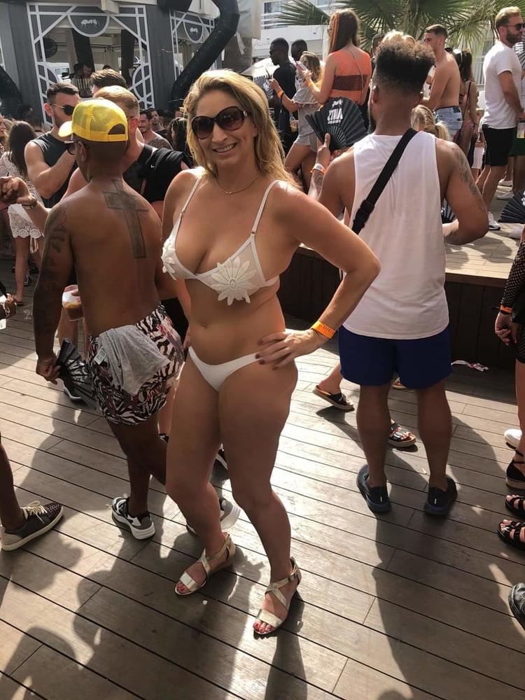 25P Thick blonde