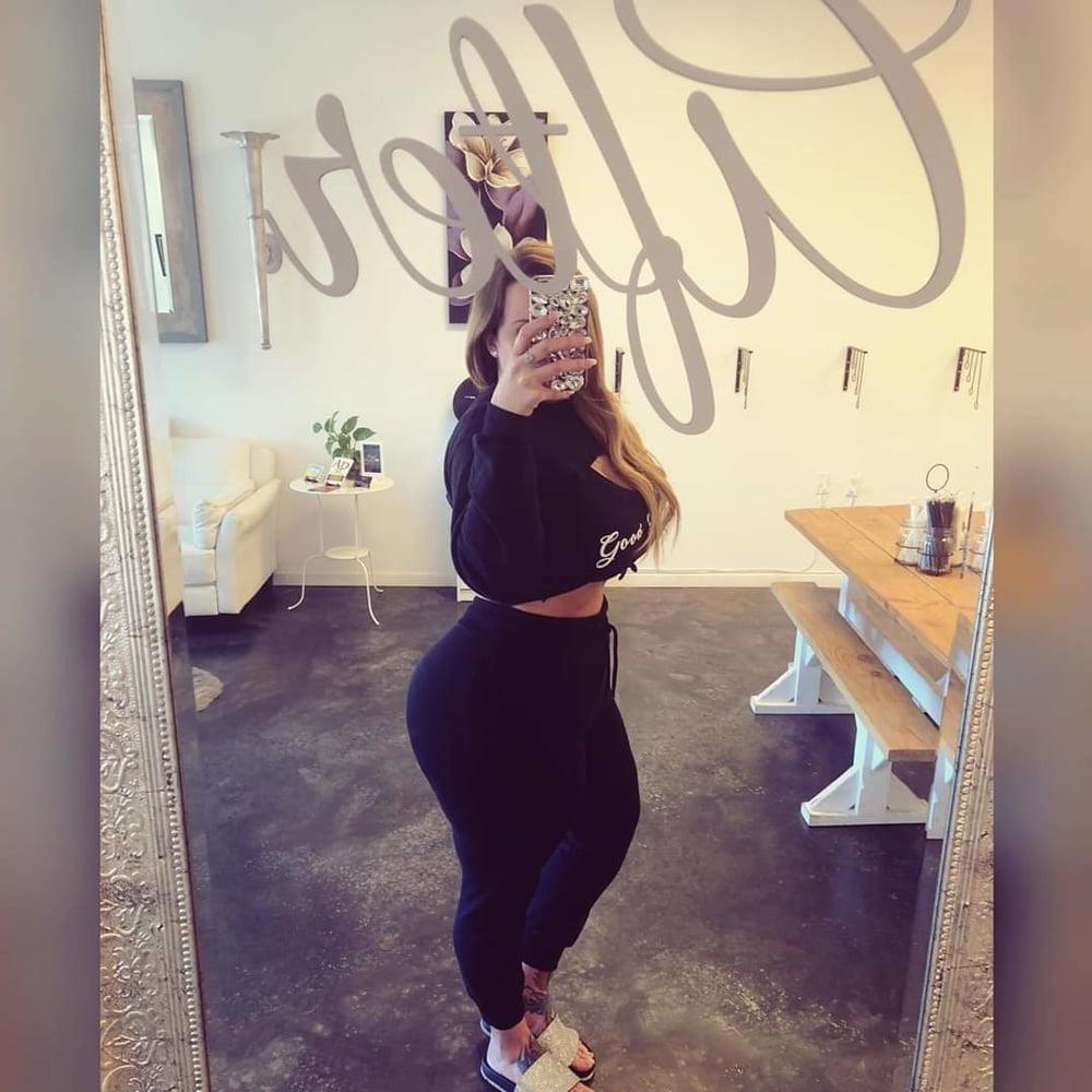 25P Thick blonde