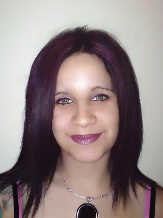 9P French Girl's Face Pics : Roseline