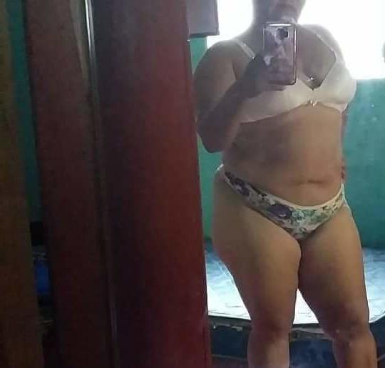 19P Mexican milf