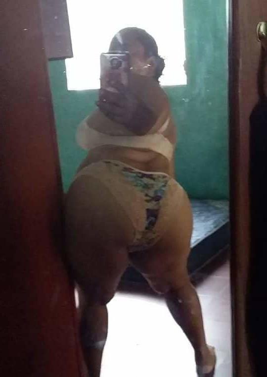 19P Mexican milf