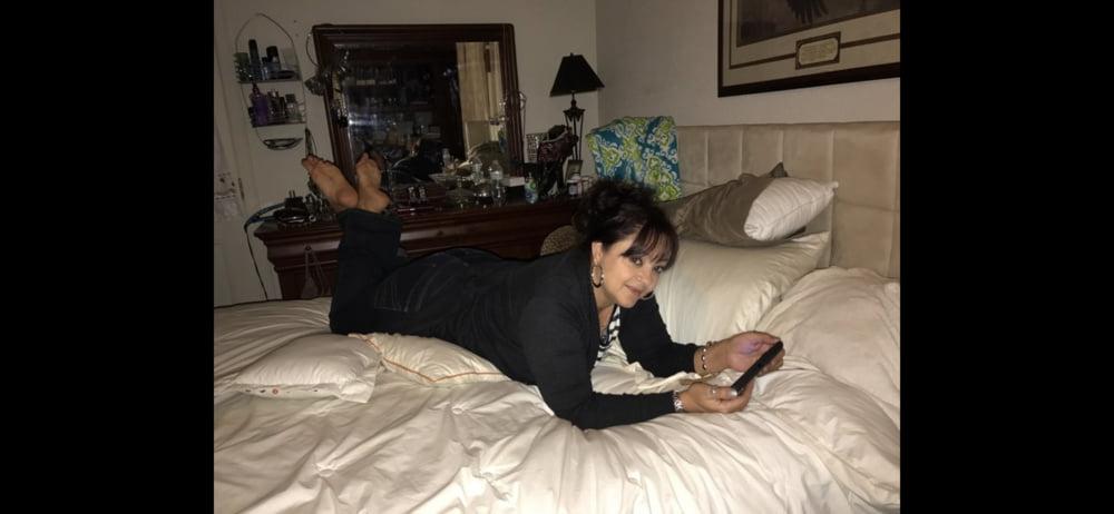 25P Mexican milf Alma 44