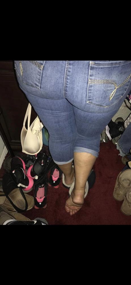 25P Mexican milf Alma 44