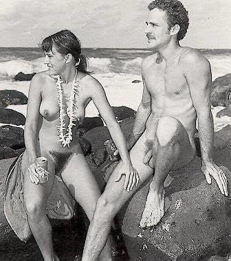 25P Naked Vintage Girls 55