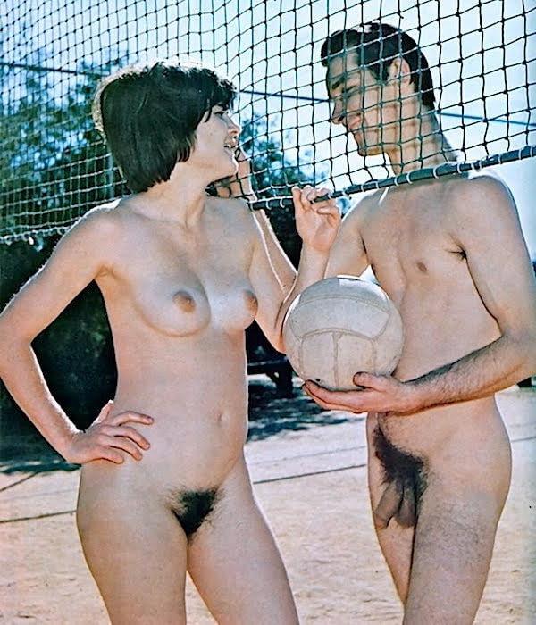 25P Naked Vintage Girls 55