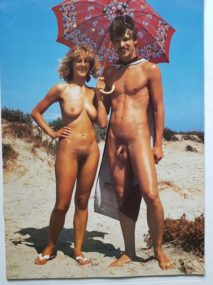 25P Naked Vintage Girls 55
