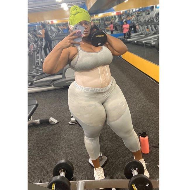 25P BBWs And Thick Girls 46