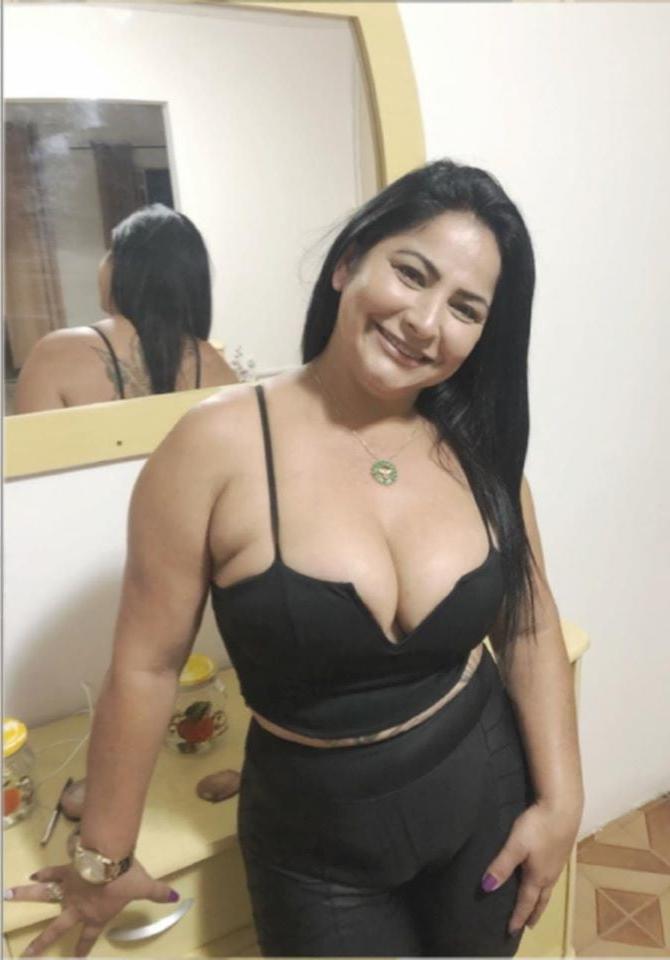 25P My facebook frends jerk me off(top25)