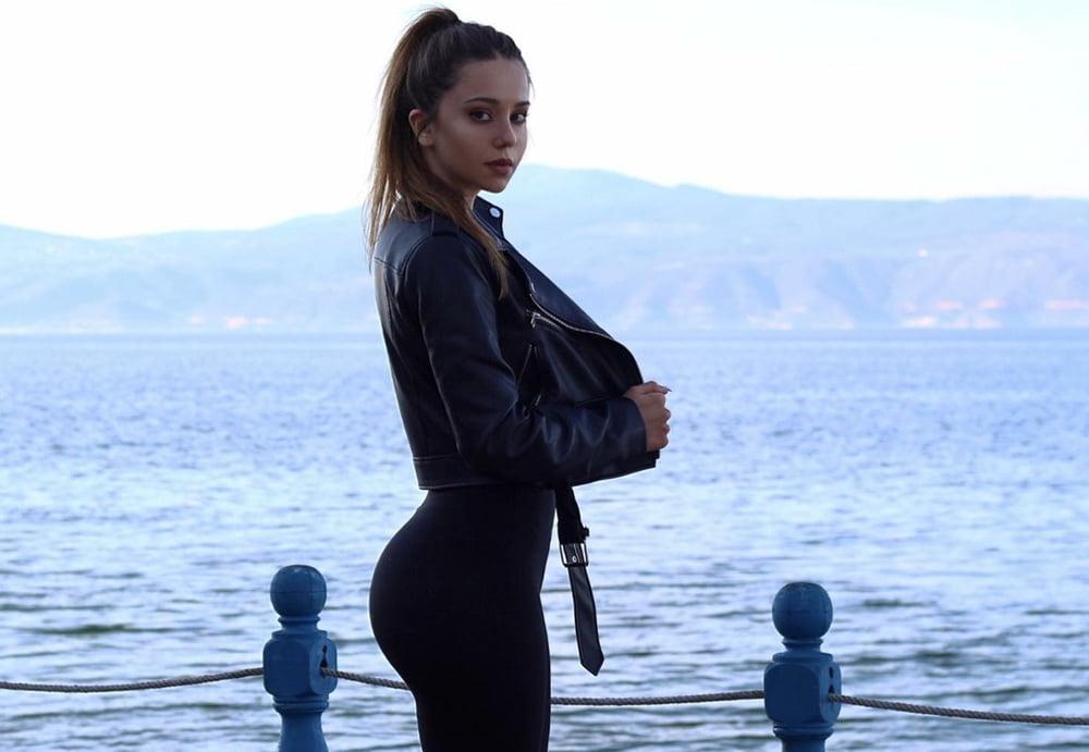25P Turkish Instagram Girls 90 Hot Sinem