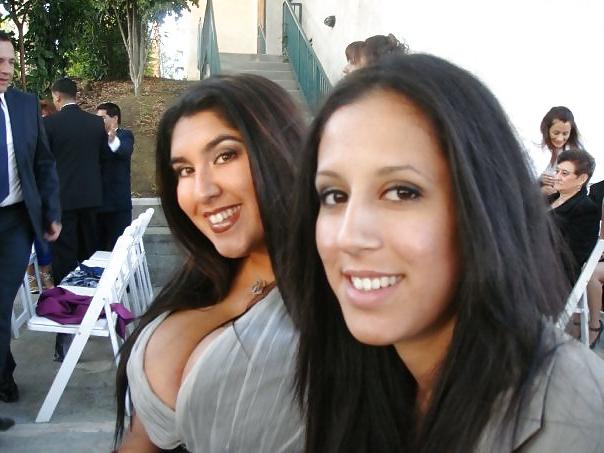 25P Curvy Amateur Babes