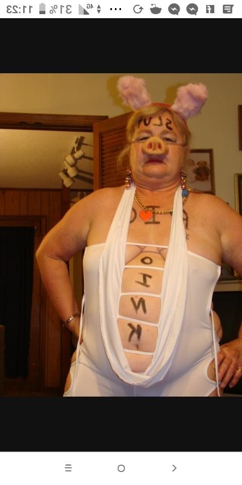 25P Hoodyman SSBBW 296 . Debbie fat pig .