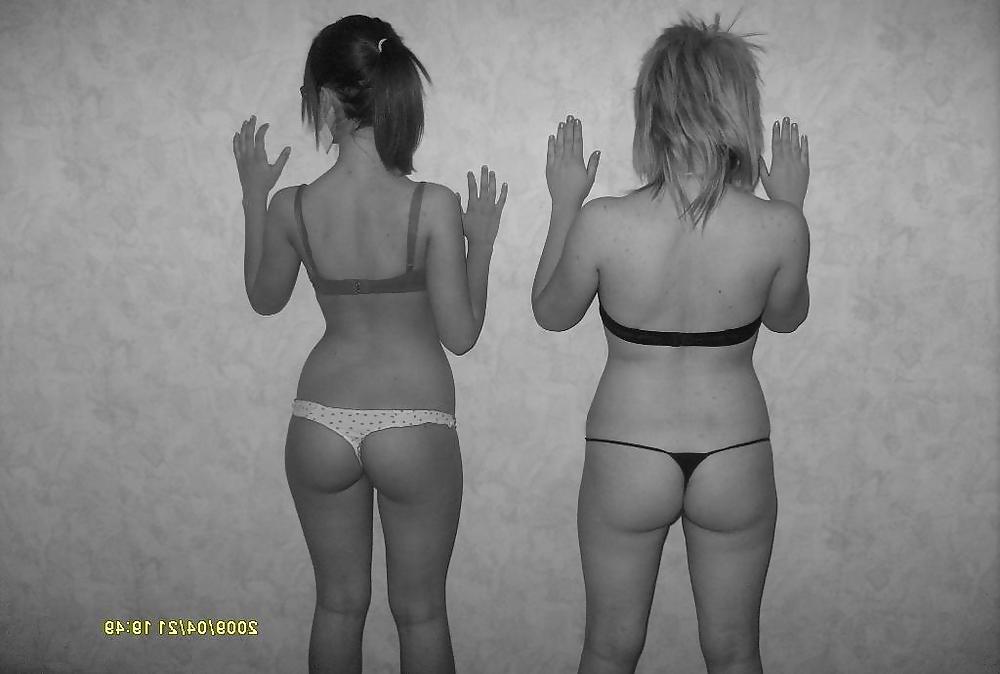 25P Girls in thong 2