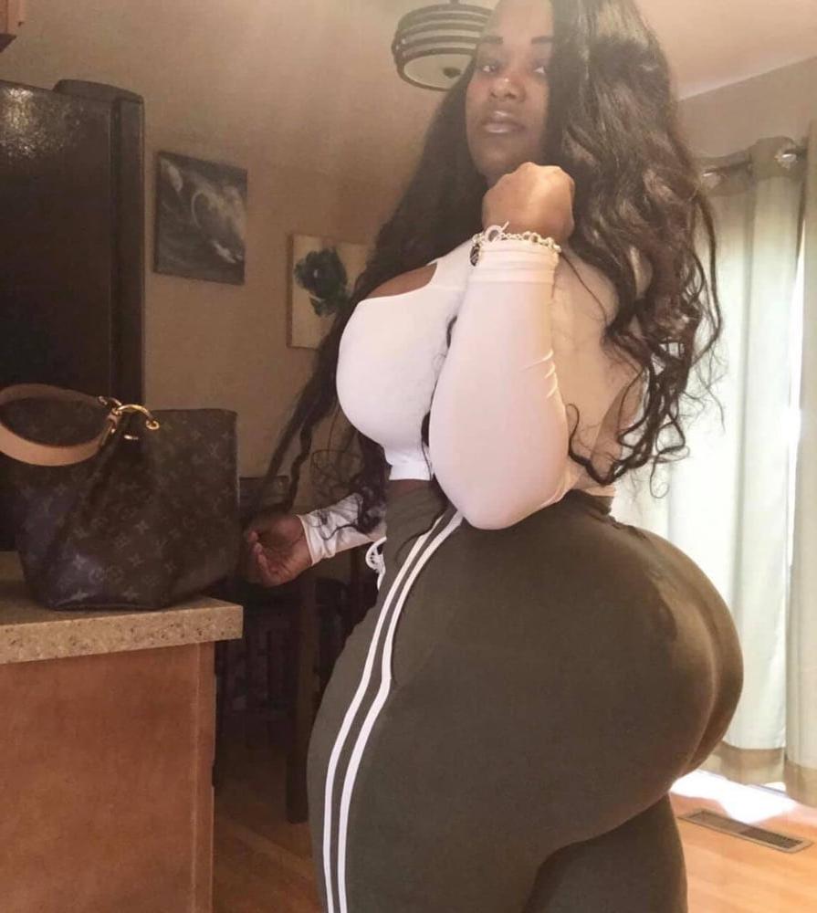 25P Curvy Queens 3