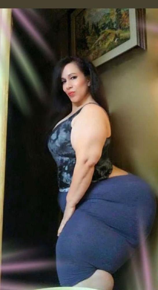 25P Curvy Queens 3
