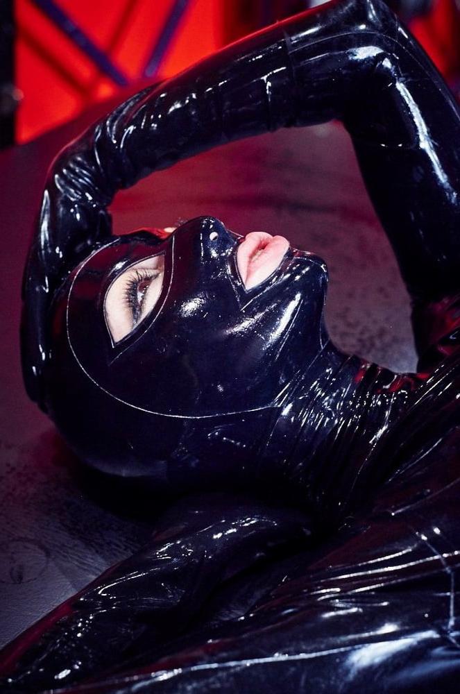 25P Kathie's girls Cybill Troy