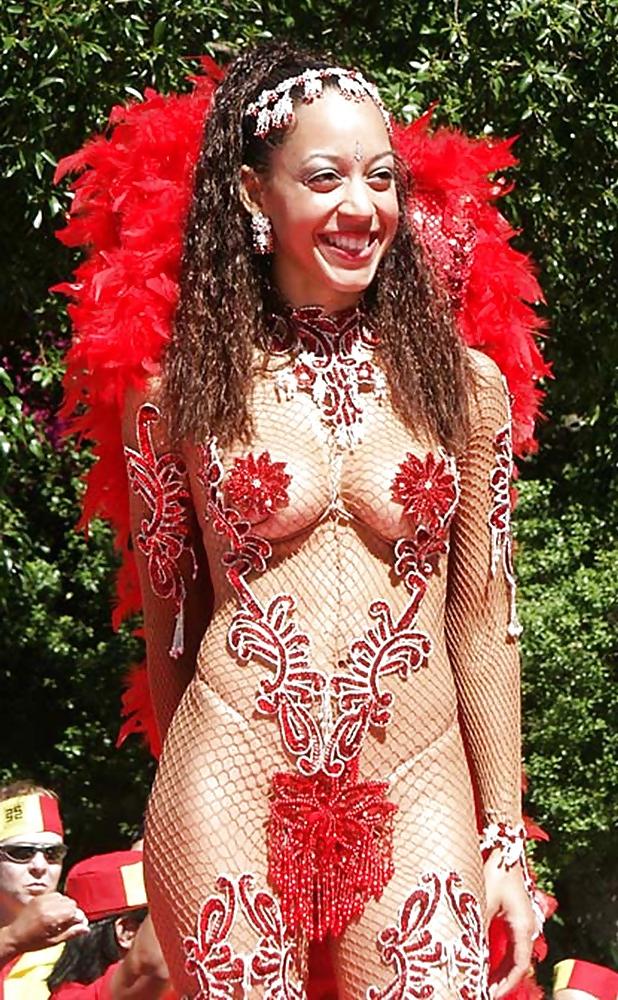 25P Brazilian Carnival Erotica By twistedworlds