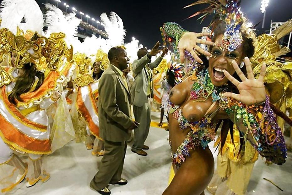 25P Brazilian Carnival Erotica By twistedworlds