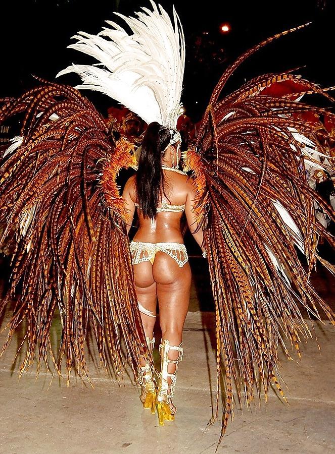 25P Brazilian Carnival Erotica By twistedworlds