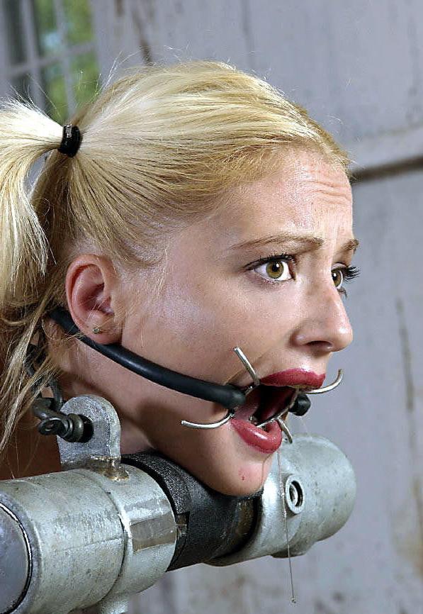 25P Girls in gag 4