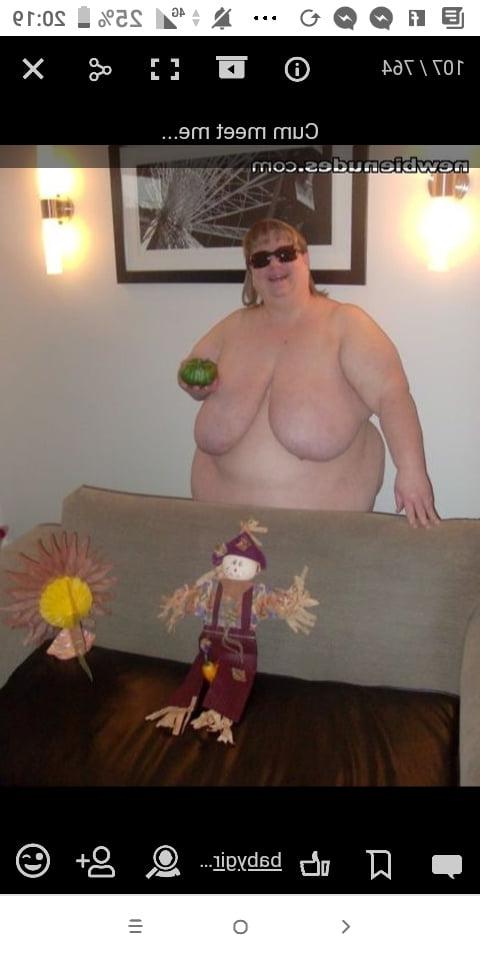 25P Hoodyman ssbbw 292 . Fat pigs mega post.