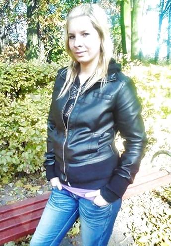 25P Beautys in jeans 3 - no porn