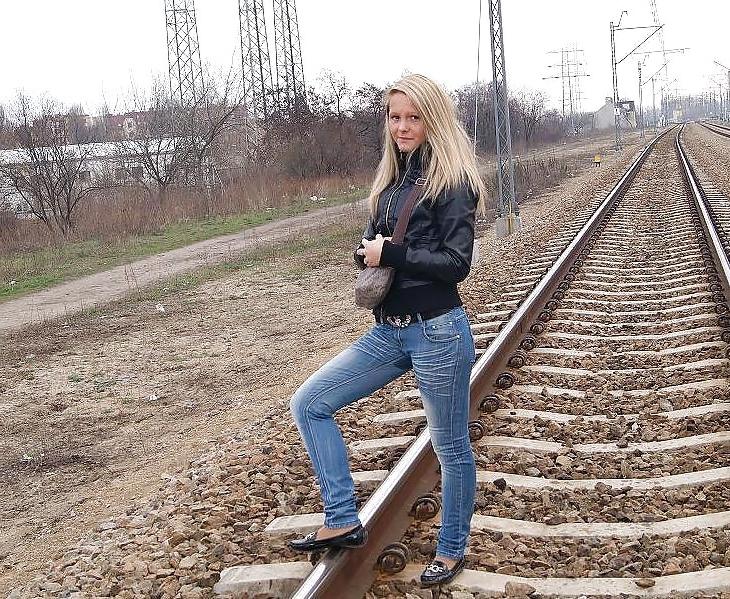 25P Beautys in jeans 3 - no porn