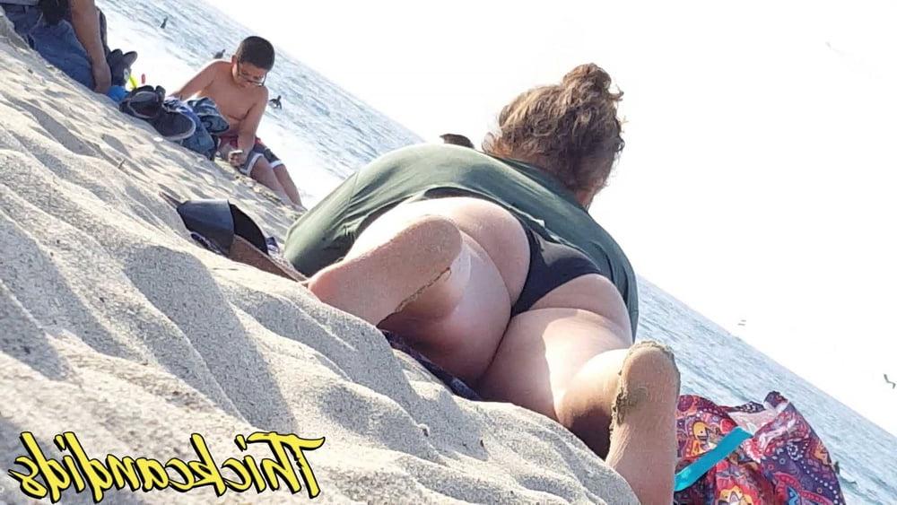 15P Thick Jewish Girl with Juicy Fat Ass Part. 2