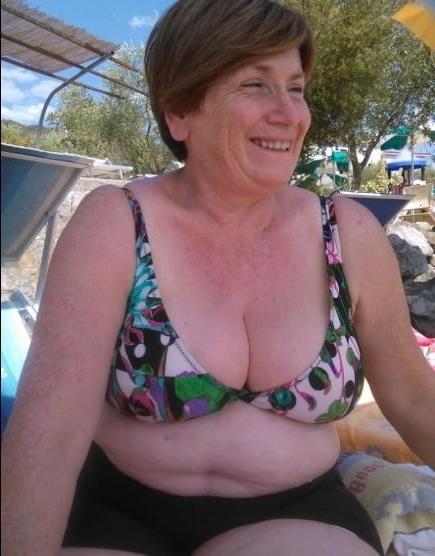 19P Granny Bikini - Bathing Suit 4