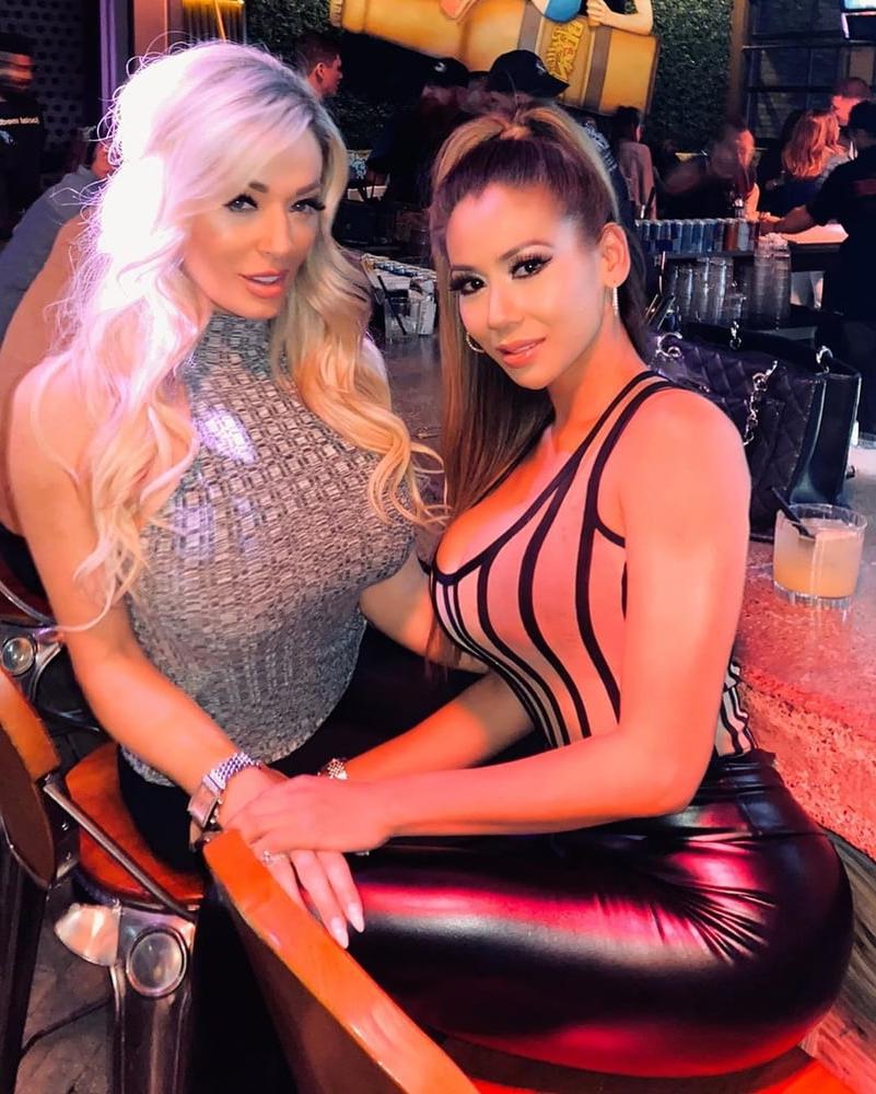 25P FAKE AND BIMBOO TITS 2