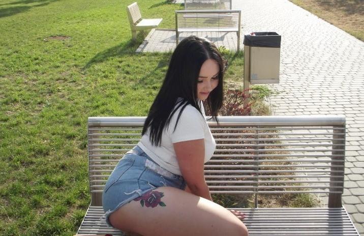 25P Thicky Polish Girls 1