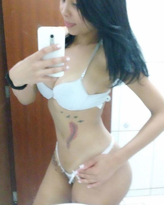 25P One of the hottest girls I've seen - Samira Martins