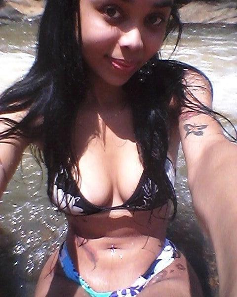 25P One of the hottest girls I've seen - Samira Martins