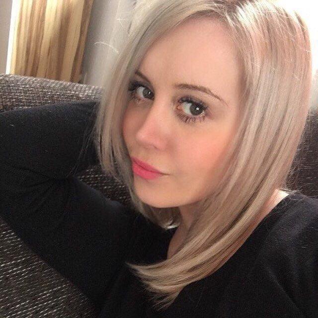 25P Fake Girls 24