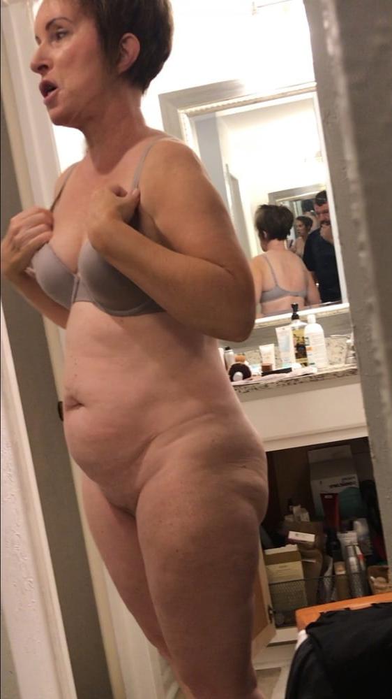 20P Amateur Curvy 62 Year Old GILF