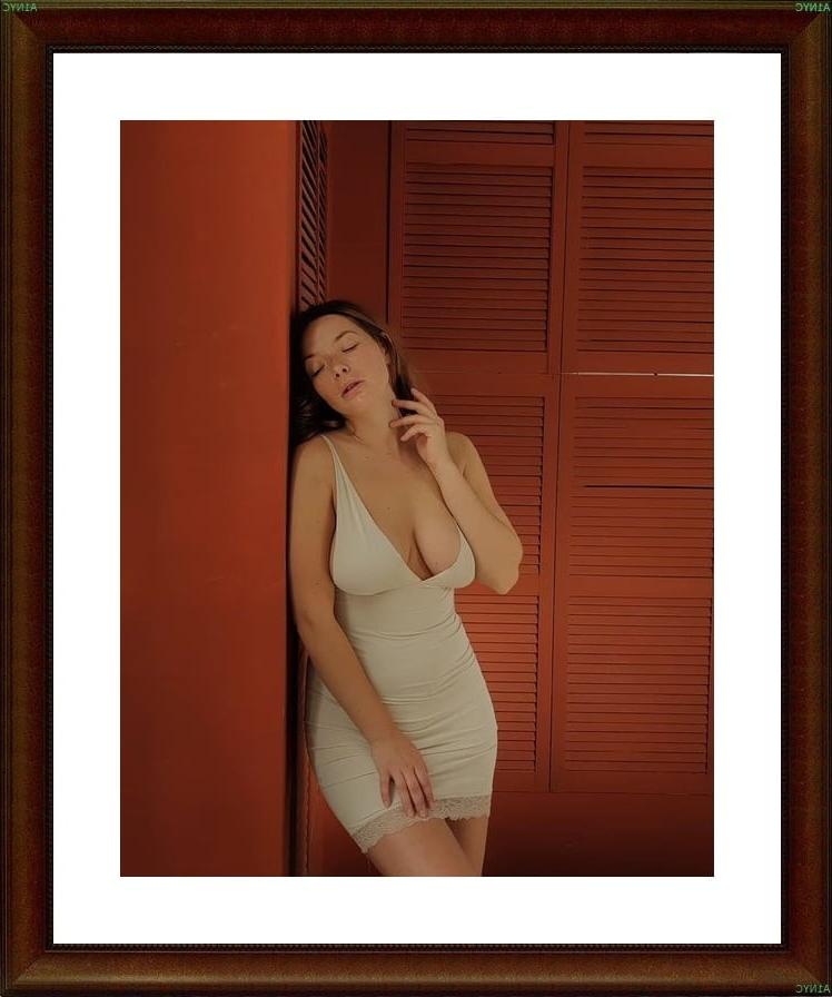 25P A1NYC Sexy Big Boob Russian Model