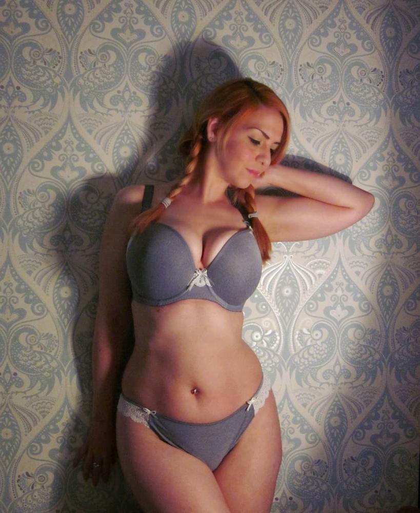 25P curvy lingerie 02