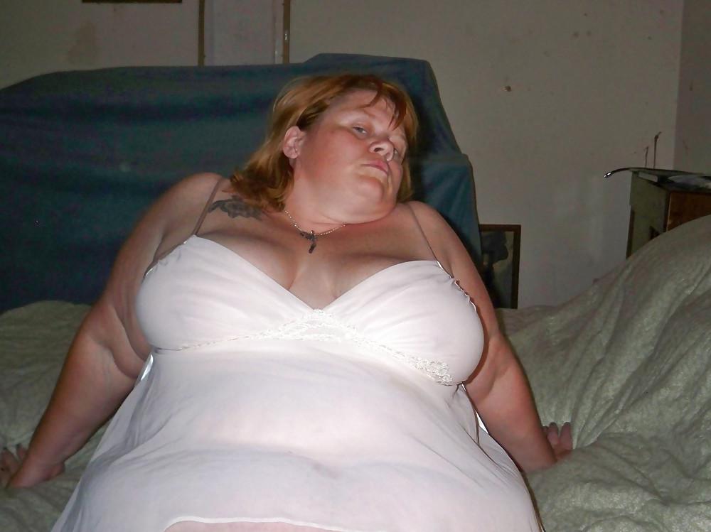 21P She's fat, granny and very hot
