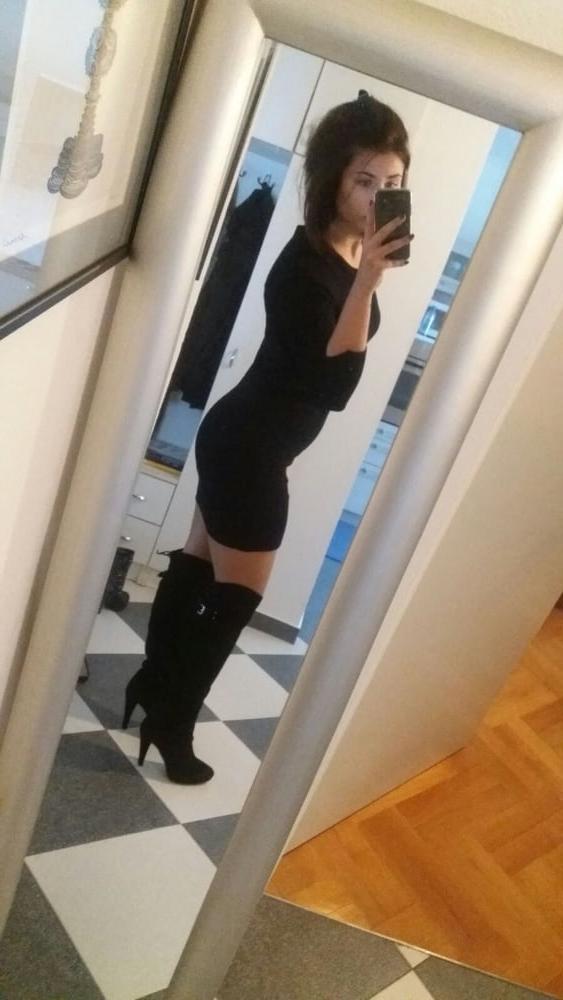 13P Janas Kinky Girls Next Door 121