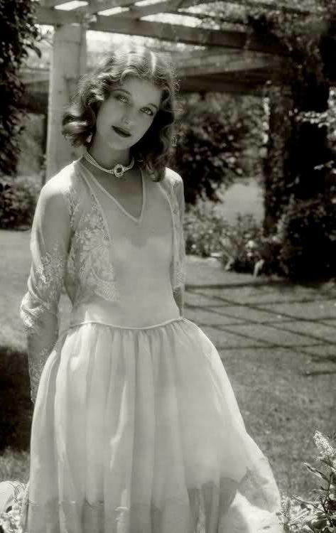 25P Vintage girls