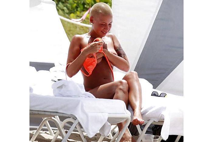 17P Short Haired Blonde - Amber Rose