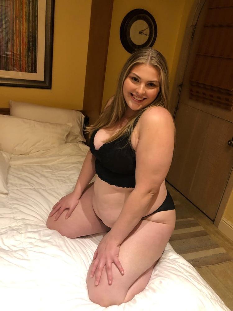 25P Fat Chicks With Deceptively Thin Faces 7