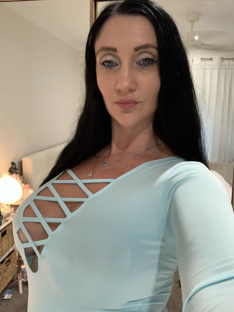 25P MILF Mistress Krystal Kate Part 2