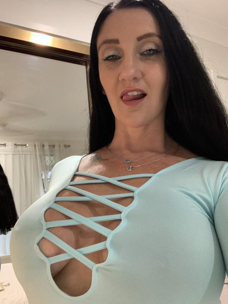 25P MILF Mistress Krystal Kate Part 2